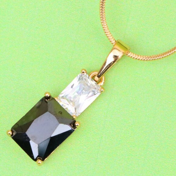 "Classic Black Pendant in Gold Plated Finish – Timeless Everyday Charm, XPPT1806 - Picture 1 of 13